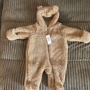 NWT Baby Gap Cozy Tan Teddy Bear One Piece